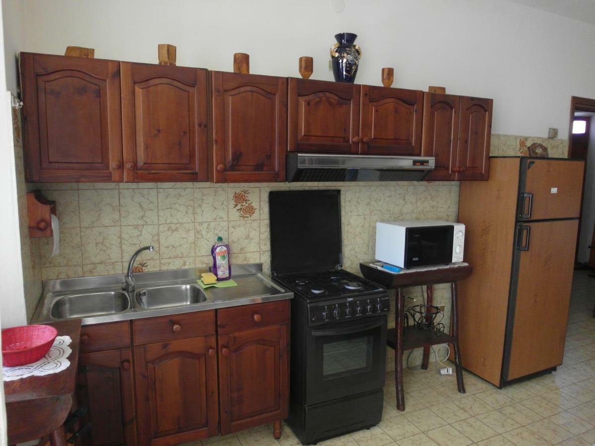 Apartment Via Montenegro Ghilarza Eksteriør billede